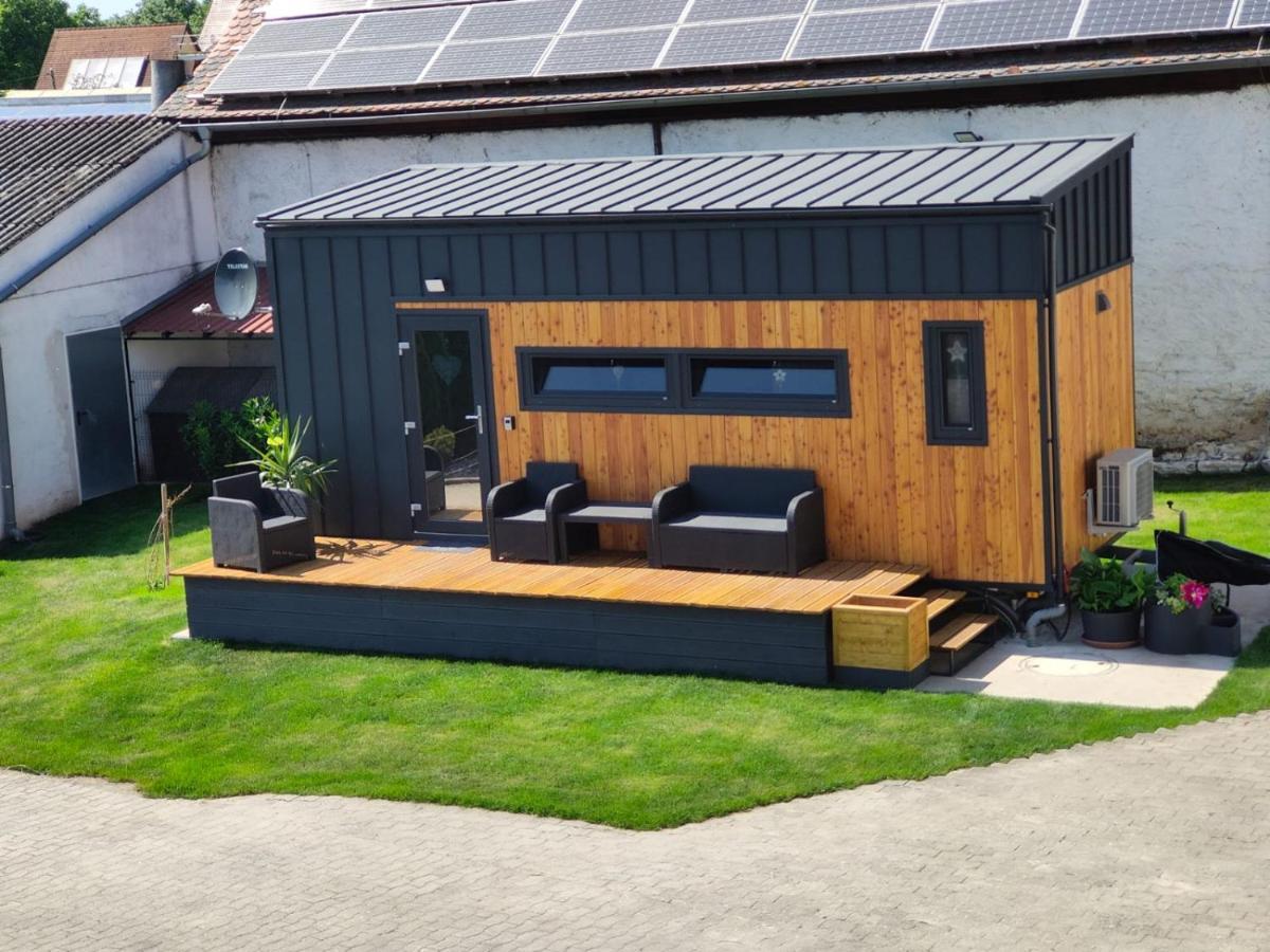 Mariolas Tinyhouse Markt Nordheim Exteriör bild